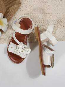 A Pair Of Children's Sandals 2026 Summer New Style, Fashionable And Versatile, Round-Toed Flat, Anti-Slip, Hook And Loop, Butterfly Flower Woven Straps, Cute Beach Outerwear Sandals - Brown - View 5