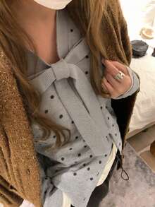 Cardigan Kasual Wanita Lengan Panjang Leher V Motif Polkadot dengan Tali dan Kancing Depan, Musim Gugur/Dingin - Grey - View 3