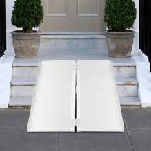YUNRUX Skateboard Ramp - White - View 3