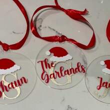 Đồ trang trí Giáng sinh bằng acrylic tùy chỉnh, thiết kế mũ ông già Noel để treo trên cây thông Noel hoặc xe hơi, quà tặng cho bạn bè và gia đình, Giáng sinh, Đa chức năng, Có thể điều chỉnh, Chống thấm nước, Chống nấm mốc, Trang trí, Tinh tế, Đáng yêu, Chất lượng cao, Hiện đại, Nhiều màu sắc, Tùy chỉnh, Cá nhân hóa, Độc đáo, Quà tặng lý tưởng cho nam, Quà tặng lý tưởng cho nữ, Bạn trai, Bạn gái, Bố, Mẹ, Gia đình, Bạn bè, Con trai, Con gái, Học sinh, Văn phòng, Quán trà, Trường học, Nhà - Nhiều màu - Xem 3