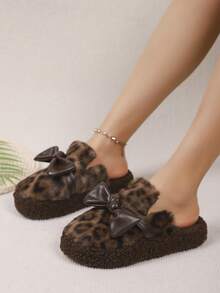 新款秋冬蝴蝶结豹纹软垫时尚厚底毛绒拖鞋，女士款 - 咖啡棕 - 查看 2