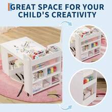 Mesa de arte infantil de 49 pulgadas, mesa grande de manualidades con 2 sillas, escritorio multifuncional con estantes para habitación infantil, jardín de infancia, sala de juegos y escuela. - Blanco - Ver 7