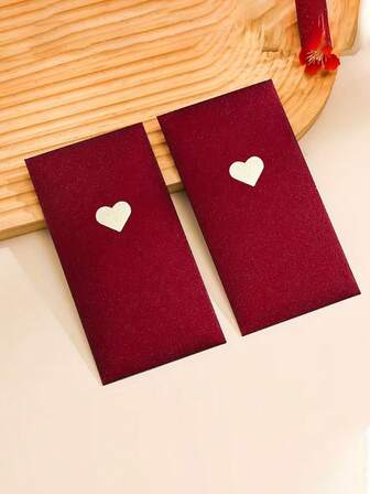 18个/12个/6个装优雅红金信封，红色信封印有金色图案，中国新年红信封采用烫金工艺设计，尺寸为6.6x3.5英寸，带有哑光金色心形图案，适用于中国新年、情人节、春节，是新年礼物、生日礼物、生日和派对的理想之选。