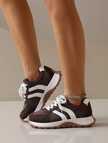 ZKBBO Women's Casual Sports Shoes, Lightweight Non-Slip Comfortable Criss-Cross Strap, Suitable For Outdoor Fitness, Walking, Tennis, Sneakers - Brown - View 2