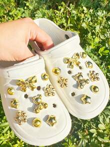 18pcs Gold Bear, Bow, 5-Petal Flower DIY Shoe Clips, Detachable 5-Pointed Star, Suitable For Shoes, Sandals, Garden Shoes, Beach Shoes, Bags With Holes, Holiday & Birthday Party Gifts - Gold - View 6