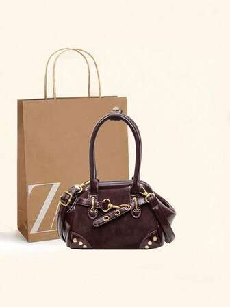 Fashionable Vintage Oiled Leather Shiny Handbag, Niche Design Rivet Hook Eyelet Women Shoulder Bag, Chic Fuzzy Patchwork Mini Clutch Purse, Suitable For Daily Use, Shopping, Dating, Gift