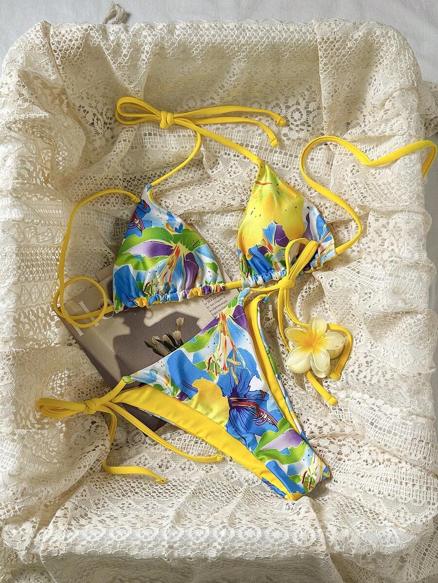 مجموعة ملابس سباحة كاجوال بطبعات زهرية للنساء، عطلة شاطئية - متعدد الألوان - مشاهدة 1