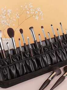 حقيبة حامل فرش المكياج ذات السعة الكبيرة باللون الأسود، حافظة فرش مكياج محمولة عالمية، صندوق فرش مكياج قابل للطي، حقيبة فرش مكياج محمولة بسحاب، حقيبة يد احترافية للسفر والمنزل، حقيبة مكياج هدية، حقيبة مكياج، حقيبة مستحضرات تجميل، حقيبة غسيل، ضروريات السفر، ضروريات الإجازة، ضروريات الرجال والنساء