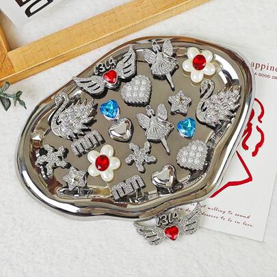 10个DIY鞋饰 - 闪亮天鹅、爱心、花朵、芭蕾天使装饰纽扣，非金属轻质材料，Y2K时尚百搭可爱男女通用，适用于EVA沙滩鞋、拖鞋，可拆卸鞋饰，节日礼物