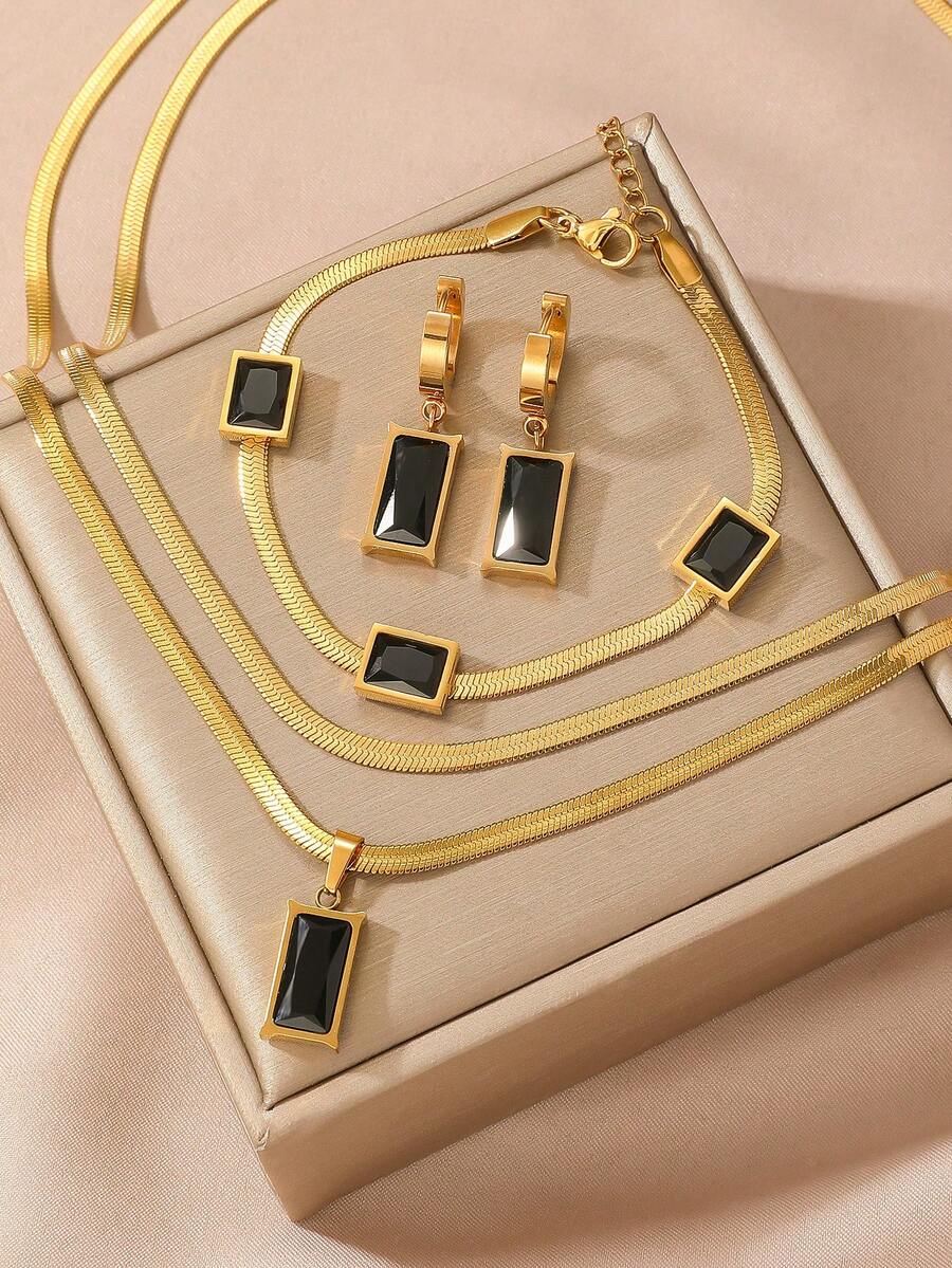 Ensemble de bijoux 4 pièces élégant et à la mode en acier inoxydable plaqué or avec pendentif rectangulaire en zircone verte, collier, bracelet et boucles d'oreilles, convient pour le port quotidien des femmes, les fêtes, les mariages, la fête des enseignants et autres occasions, cadeau de bijoux à la mode