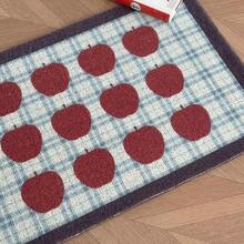 Holiday Apple Pattern PVC Floor Mat, Non-Slip And Washable Carpet, Suitable For Use In Offices, Entrances And Porches - Christmas Theme Carpet - Multicolor - View 2