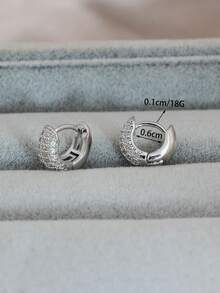 2件套精致闪亮耳环叠戴套装，18K镀金耳环，4排锆石圆形耳环，铜质耳骨环，耳垂上部耳环，可叠戴，不易褪色，低过敏性，厚实小巧的金耳环，适合女性佩戴，旅行简约风格，唇钉穿孔，婚礼金耳环叠戴套装，时尚配饰，女士珠宝 - 一對四排鋯石耳圈 - 查看 11