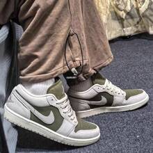 Nike Air Jordan AJ1 Low 男士低帮休闲复古篮球鞋 - 橄欖綠/杏色 - 查看 10