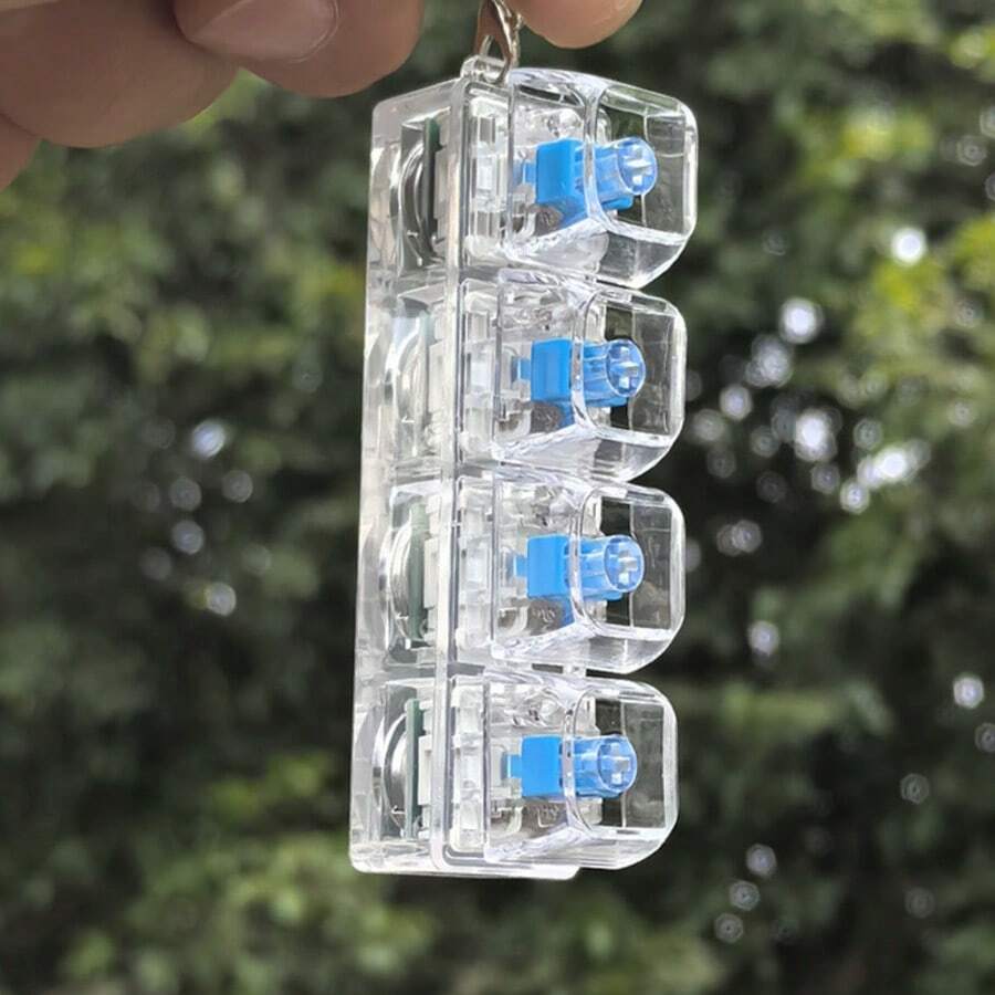 4-Tasten Keyboard Kunst Stressabbau Anhänger, gedämpfte Farben 4-Tasten, weiß 4-Tasten, rot, gelb, pink, grün, Macaron 4-Tasten, verspielter Keyboard Taste Anhänger, kreatives Stressabbau Spielzeug, Kinderspielzeug, Stressabbau Werkzeug für Erwachsene, Langeweile und Druck abbauen, Spielzeug, Gaming Zubehör, Jungsspielzeug, individualisierbar, Mädchenspielzeug, lustiges Geschenk - Verschiedenfarbig - Übersicht 1