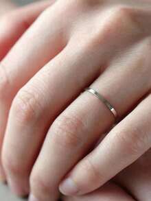 ORAZIO Stainless Steel Rings For Women Men 18K White Gold Plated Stackable Statement Thin Plain Thumb Ring High Polished Wedding Band Ring Comfort Fit Size 4 To 12, 1mm 2mm 3mm 4mm 6mm - 銀色 - 查看 5