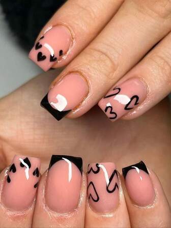 Valentine's Day Nails, 24 Pieces/Set Square-Shaped Valentine's Day Black French Tips Cute And Pure Desire Heart-Shaped Press-On Short Nails Wearable Set Suitable For Hot Girls, Office Ladies, Parties, Dates, And Everyday Wear Perfect For Parties And Special Occasions