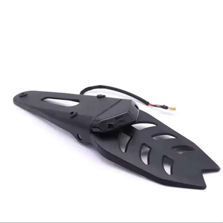 1PC Guardabarros Trasero Universal para Motocicleta con Luz Integrada, Disponible en Rojo, Gris y Blanco - Oscuro - Ver 1