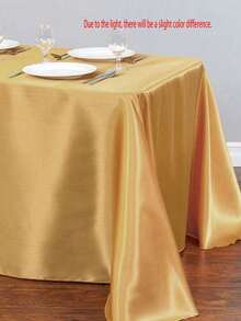 1件优雅香槟色桌布，长方形桌布，适用于婚礼装饰，可水洗重复使用，高品质涤纶缎面质感，适合婚礼、生日、餐厅、家庭聚会、户外派对等场合，可用作桌布、餐桌装饰和派对桌布。