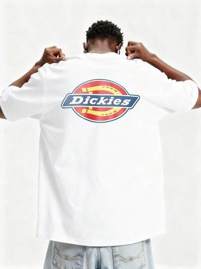 Herraje y logotipo de Dickies que representan la durabilidad la calidad y un legado de ropa de trabajo robusta con un toque de estilo americano icónico ideal para el uso diario camiseta de hombre 100% algodón y comodidad garantizada