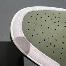 Nike Air Jordan AJ1 Low 男士低帮休闲复古篮球鞋 - 橄欖綠/杏色 - 查看 7