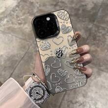Funda de teléfono linda Funda de teléfono: Diseño de patrón de corazón blanco Funda de teléfono para iPhone 17, 16, 16 Plus, 16 Pro, 16 Pro Max, 16e, 15, 15 Plus, 15 Pro, 15 Pro Max, 14, 14 Plus, 14 Pro, 14 Pro Max, 13, 13 Pro, 13 Pro Max, 12, 12 Pro, 12 Pro Max, 11, 11, 11 Pro Max, 7, 8, X, XS Tu teléfono también merece un pequeño regalo - 1 pieza - Ver 6