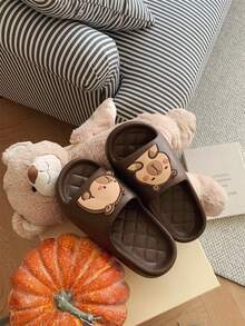 XIXITIAO 水豚情侣拖鞋，柔软平底休闲拖鞋，EVA材质春夏可爱拖鞋，纯色经典平底拖鞋，时尚水豚图案，适合户外/沙滩/居家穿着 - 正面黑棕色 - 查看 4