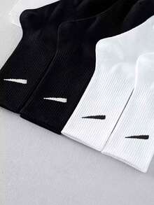 1/5/10 Pairs Men's Mid-Calf Socks, Minimalist Geometric Pattern, Breathable & Comfortable, Sporty Style, Fun Halloween Gift Socks - Multicolor - View 8