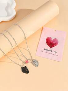 ATLVXJL 2pcs/Set Juego de Collares Luminosos en Forma de Corazón para Parejas y Amigos que Brilla en la Oscuridad, Collares de Joyería Casual Adecuados para Uso Diario y Regalo del Día de San Valentín - Multicolor - View 4