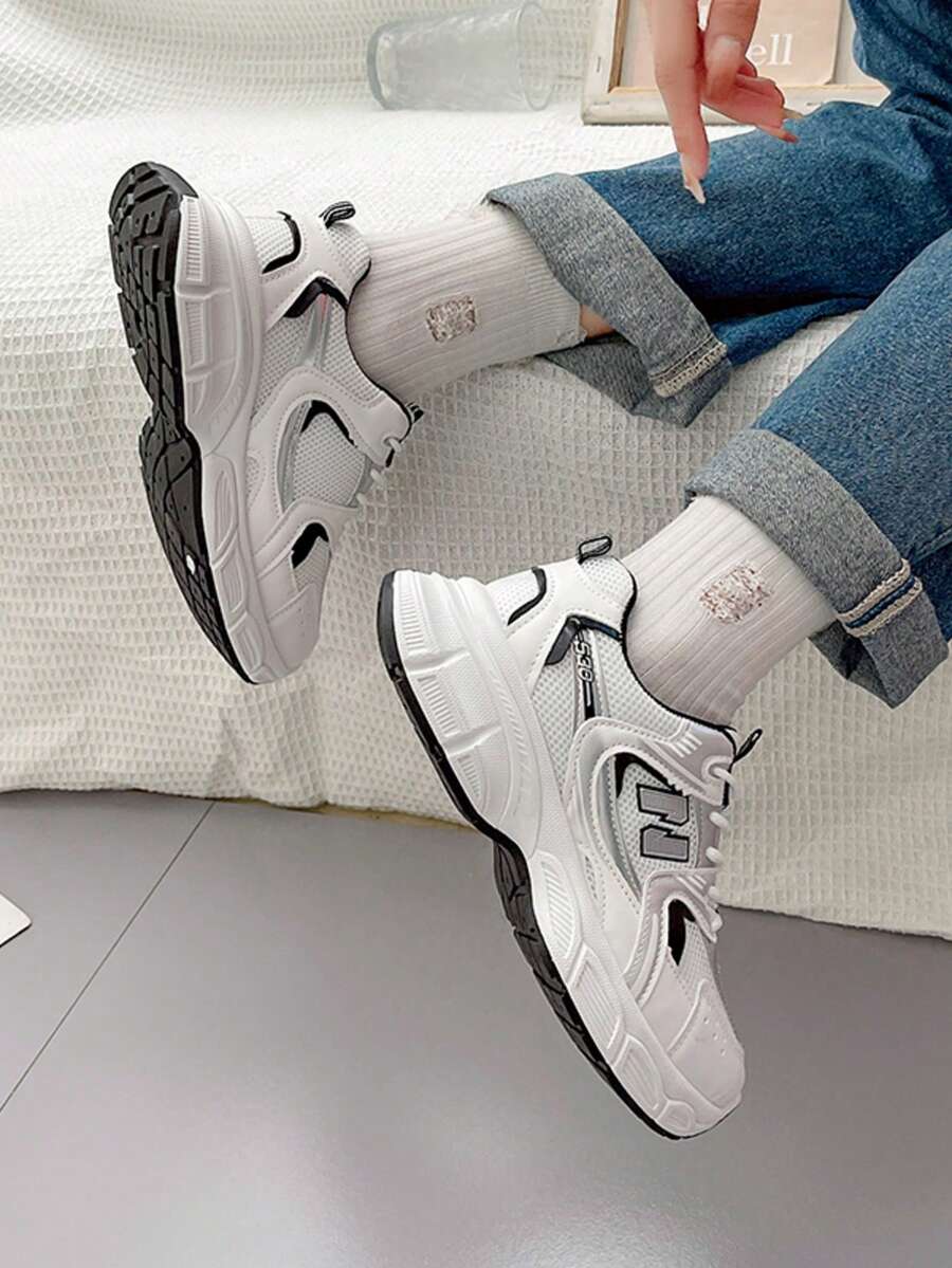 2025 Spring/Summer New Thick Sole Mesh Casual Sports Shoes, Women