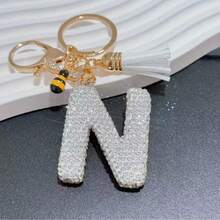 Llavero con letra blanca, accesorio brillante y lindo para mochila y llave de coche, cordón para mujeres y niñas - Plateado - Ver 4