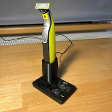 Electric Shaver Stand/Base With Battery Charging Port - trắng - Xem 4