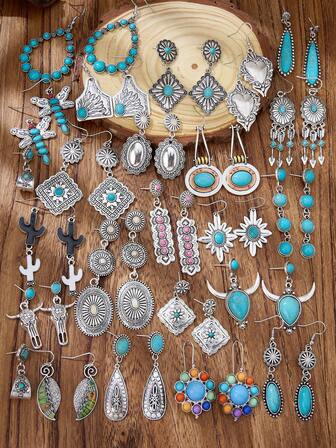 MONLOTTI Western Retro Earrings Women's Earring Sets With Turquoise, Available In Various Retro Styles Such As Round, Leaf-Shaped, Totem-Shaped, Dragonfly-Shaped, Ox Head, Water Drop Turquoise, And Cactus. They Are Shipped In Random Styles, Bringing Different Experiences And Surprises To Shopping, Suitable For Women's Daily Wear Of Dangle Earrings. A Gift For Women, The Turquoise In My Recent Order