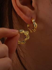 1 par de pendientes irregulares en forma de C para mujeres, de color dorado, de acero inoxidable con diseño geométrico de onda, regalos de joyería para bodas y fiestas - Multicolor - Ver 9