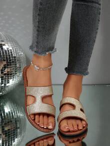 hanxiangyuzu Women's Flat Sandals, New Summer Fashion Comfortable Style Beach Sandals - Gold - View 3