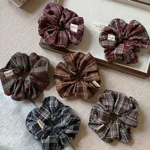 1条经典格纹丝绒发圈，高弹力不伤发，大号尺寸，适合长发女性，可扎马尾、发髻，多功能发饰，秋冬季发绳发圈头饰 - 彩色 - 查看 2