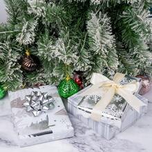 LeZakaa - Mini rollo de papel de regalo de Navidad papel metálico plateado diseño de árbol/copo de nieve/cuadros para papel de regalo manualidades de arte 17 x 120 pulgadas 3 rollos 42.5 pies - Plateado - Ver 5