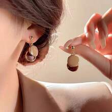 1 Pair Maillard High-End Earrings - Minimalist Light Luxury Dangles, Elegant Niche Design Studs - Đầy màu sắc - Xem 6