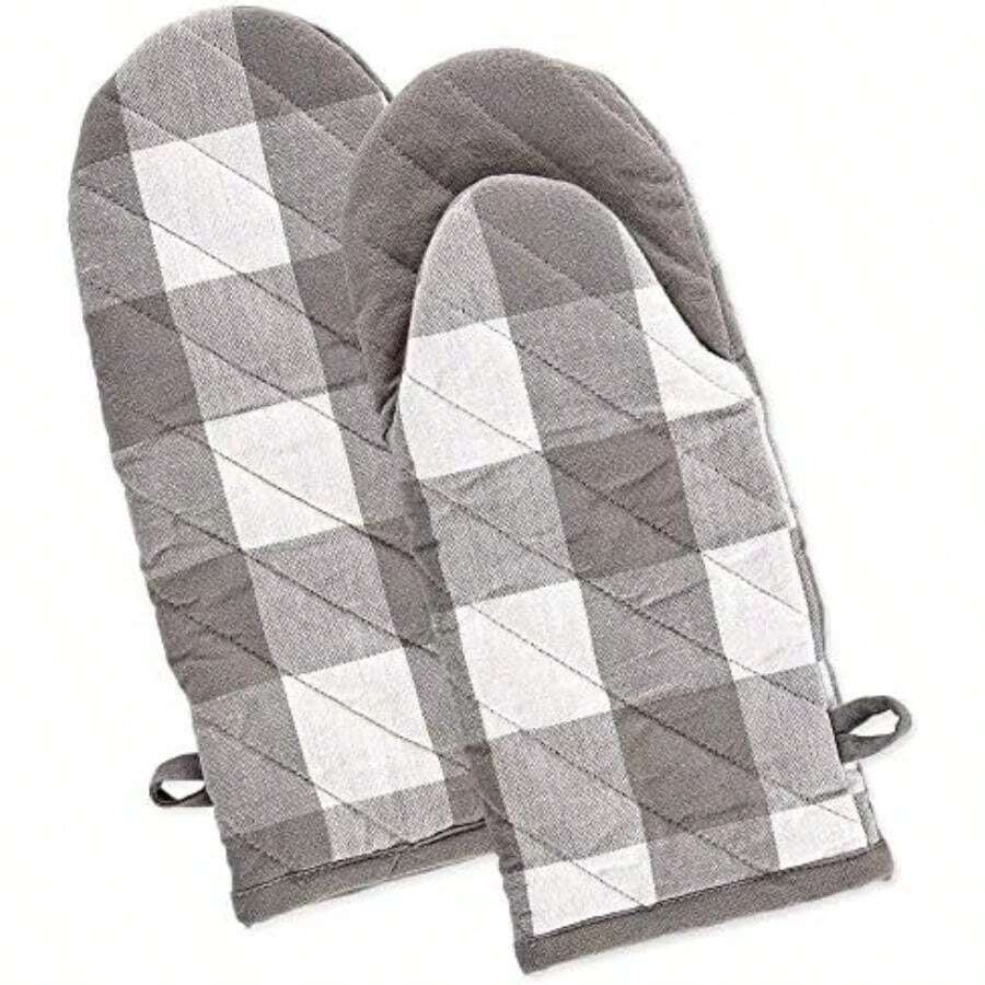 DII Holiday Collection, Mesa de Navidad a Cuadros, Mantel de 52 x 52 Pulgadas, fogata(Oven Mitt) - Multicolor - Ver 1