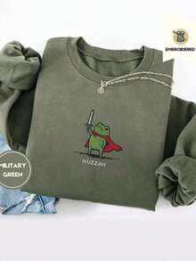 Fall Outfit For WomenINAWLY Huzzah" Frog Graphic Sweatshirt, Gildan 18000 Embroidered, Funny Pullover, Renaissance Frog Crew Nesweatshirtter, Medieval Fantasy Gamer Gift For WomenLoose And Comfortablechristmas Outfit Women - 軍綠色 - 查看 5