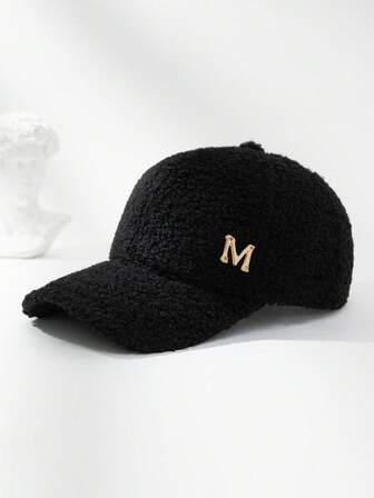 1 pieza Gorra de béisbol de mujer de unicolor con logo M de piel sintética gruesa, cálida para otoño/invierno, sobredimensionada y favorecedora, de moda y versátil para uso diario, casual, transporte y deportes al aire libre