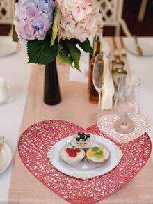 4/2件套心形餐垫，耐热杯垫，防滑桌垫，适用于婚礼、节日、情人节装饰、周年纪念日、厨房、酒店和浪漫家居装饰 - 彩色 - 查看 10