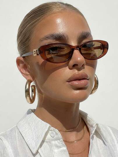 1 Pair Women's Cat Eye Small Frame Personalized Retro Decorated Temples Fashionable Versatile Street Style High-End Chic Fashion Glasses