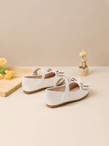 1 Pair Girl's Flat Slip-On Shoes, Suitable For Autumn/Winter Everyday Wear - White - View 4