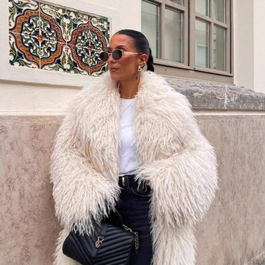 Damenkostüme - Aprikosenfarben - Übersicht 1