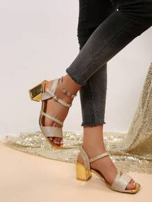 Sandálias de salto alto com fivela e glitter, elegantes e modernas para o verão. Sandálias femininas de salto médio grosso com tira, estilo fada, versáteis e com solado macio e confortáveis, perfeitas para usar com vestidos e cheongsams.