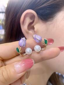 1 pereche de cercei decorativi lalele și perle, estetică elegantă la modă