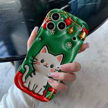 Una caja súper resistente al desgaste con un lindo gato blanco rodeado de decoraciones navideñas con un fondo verde, TPU y vidrio templado, compatible con los modelos de  17, 16, 15, 14, 13, 12, 11 y más. - Mezcla de color 1 - Ver 4