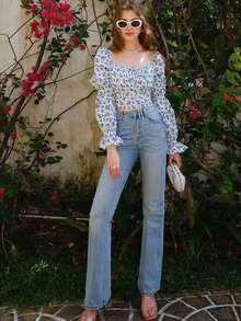 Áo kiểu tay sen cổ vuông kiểu Pháp, áo crop top họa tiết hoa nhí nhẹ nhàng, thắt nơ phía trước, thích hợp cho kỳ nghỉ xuân/hè. - Màu xanh lam - Xem 4