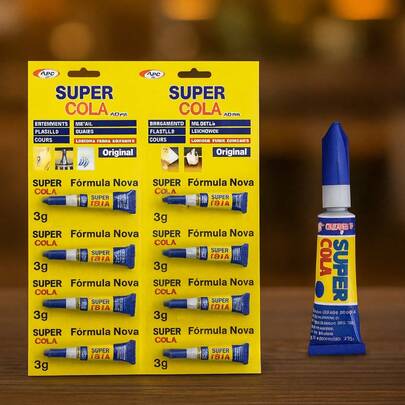 Super Cola Instantânea Universal Multiuso 3g – Cartela com 12 Unidades para Plástico, Metal, Madeira, Cerâmica, Couro