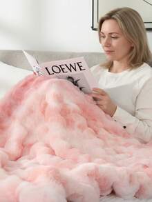 Liomindar Ultra Soft Luxury Fluffy Faux Rabbit Fur Blanket, Thick Warm Bubble Throw For Bed, Cozy Plush Reversible Blankets For Bed,Couch, Chair, Sofa - 粉色 - 查看 9
